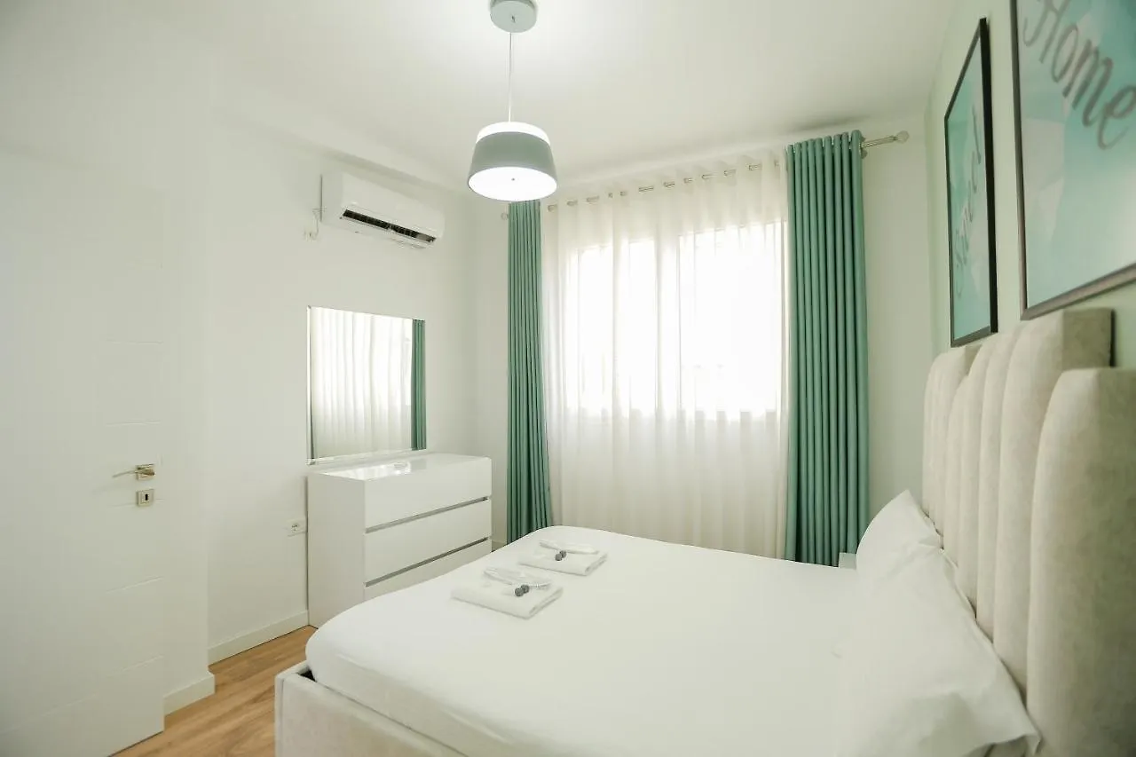 Miku Apartment-Stunning Apartment At Taiwan Tirana Albania