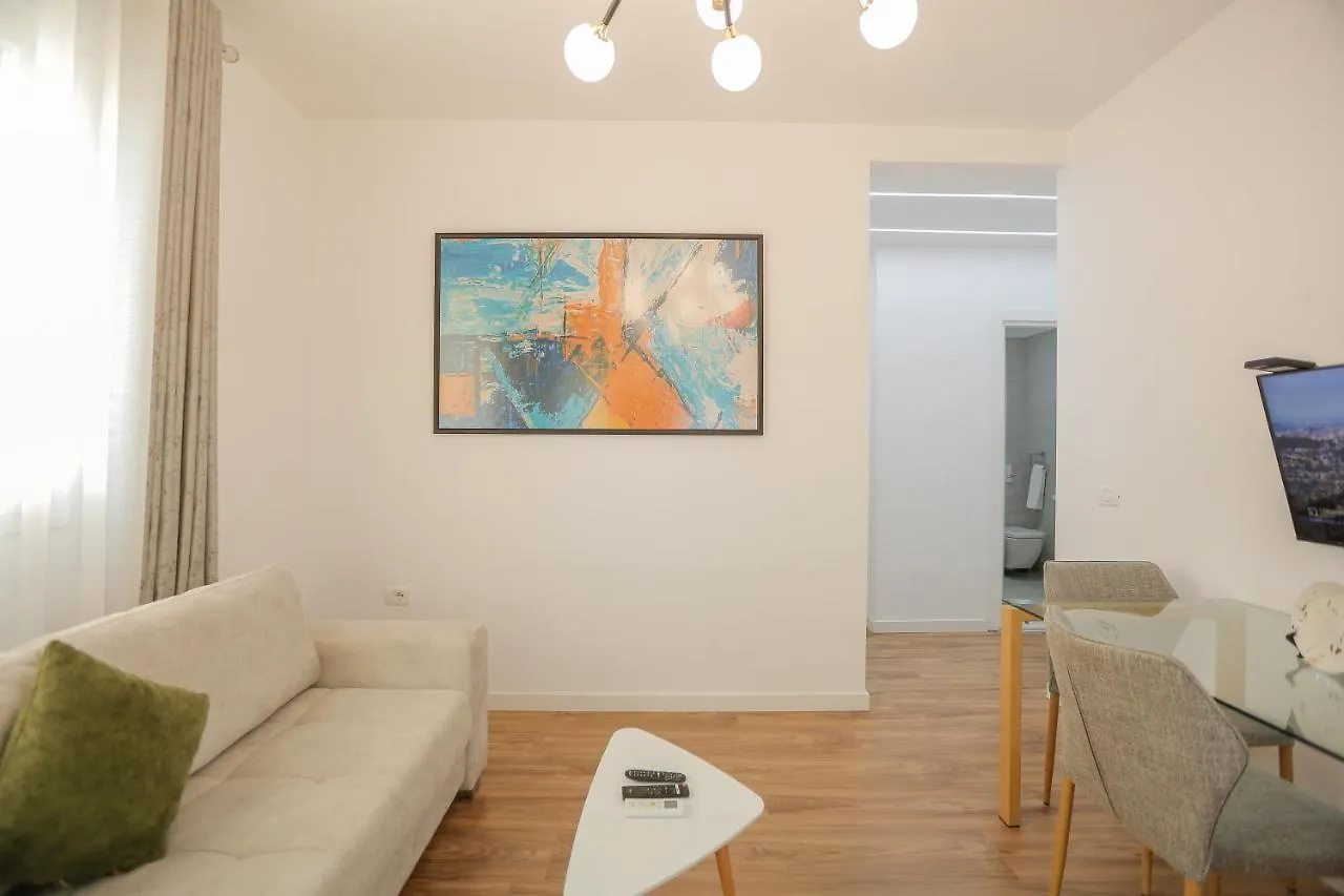 Miku Apartment-Stunning Apartment At Taiwan Tirana